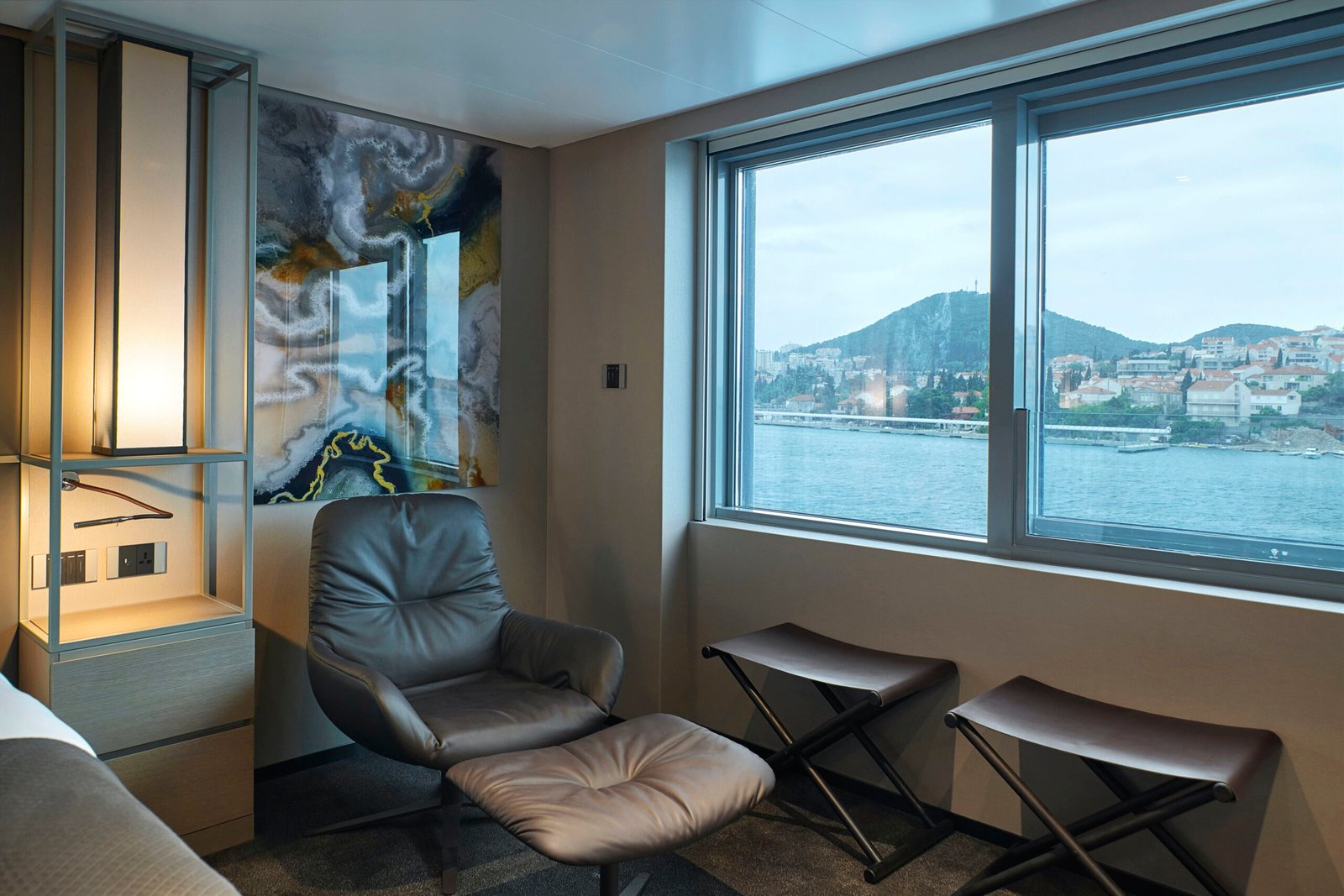 SE-Grand Panorama Suite_ Scenic Eclipse II-041